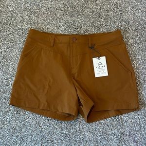 Women’s alpine shorts